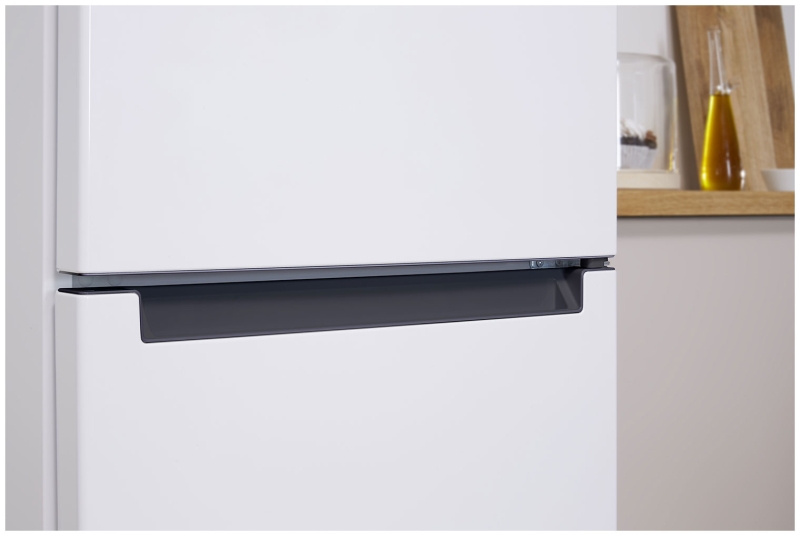   Indesit DS 3180 W